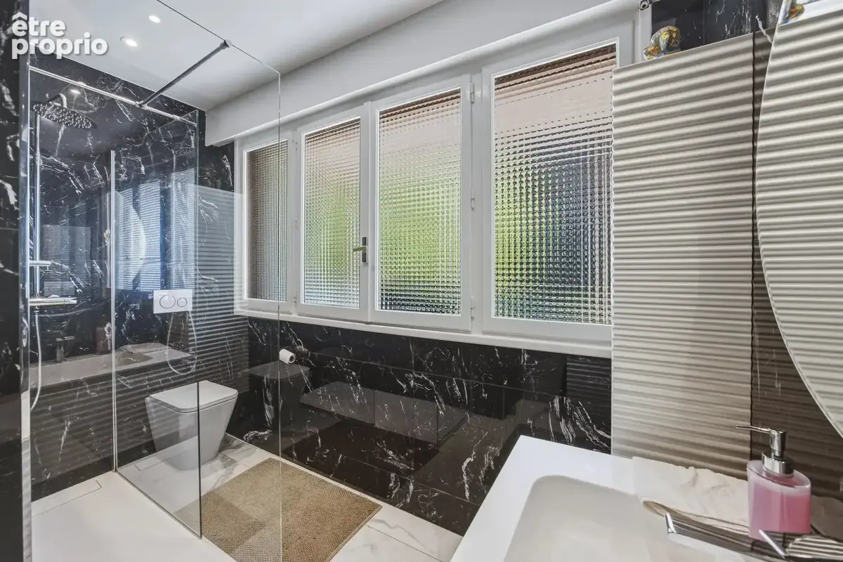 CO-EXCLUSIVITÉ Le Cannet Victoria– Appartement 178 m² vue mer, terrasse 45 m², immeuble de prestige - photo 6