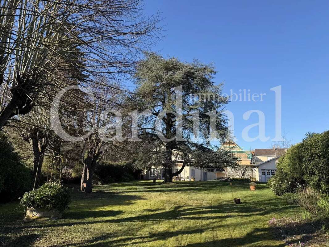 Maison à NOISY-LE-ROI