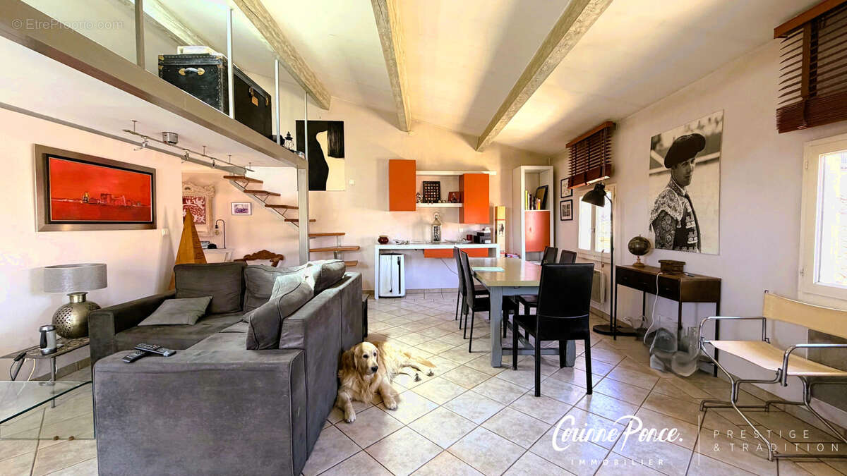 Appartement à NIMES