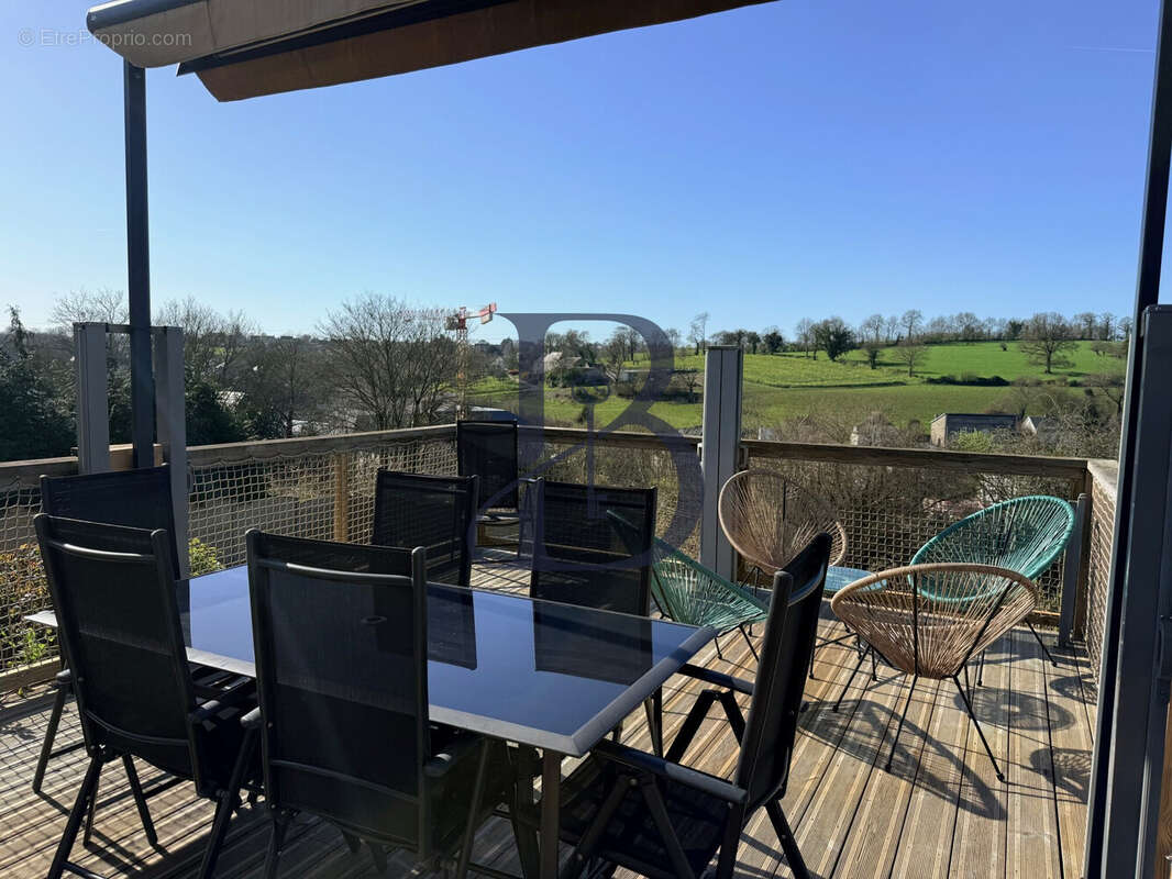 Maison à VILLEDIEU-LES-POELES