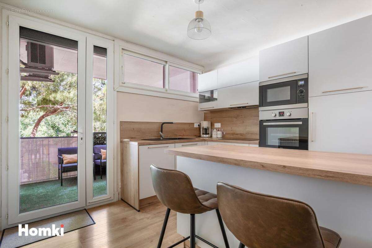 Appartement T4 de 74 m² à Béziers 34500, Rue du Berry - photo 3