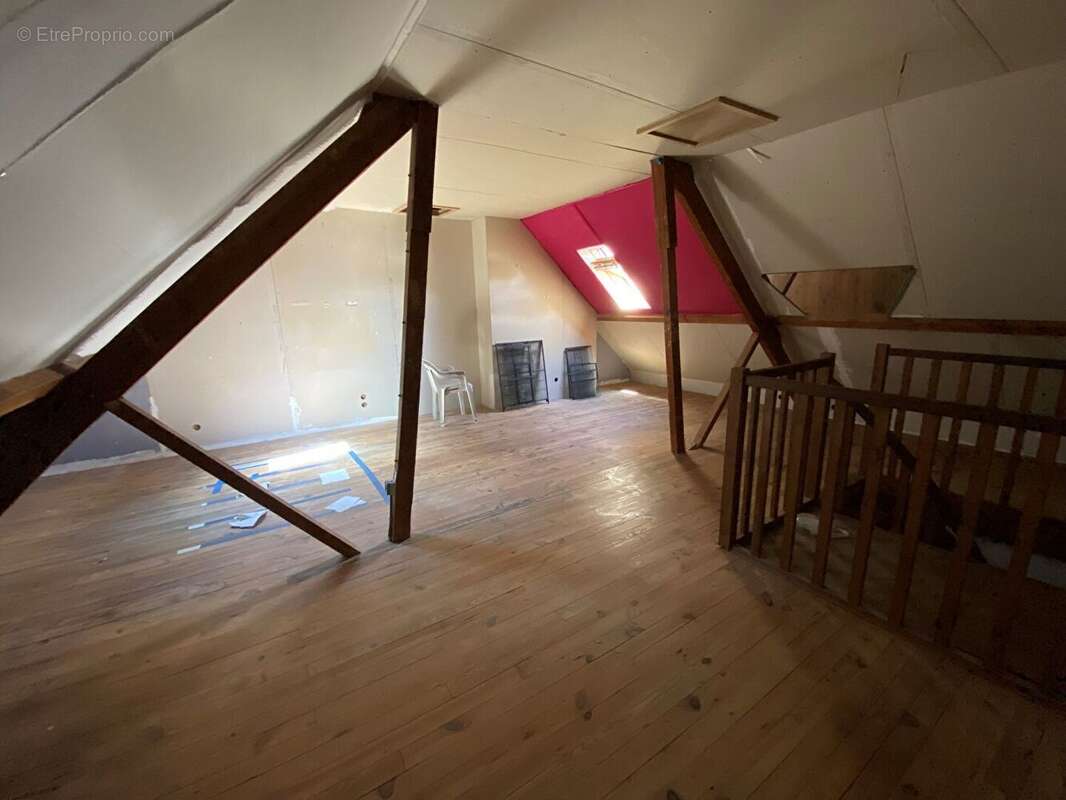 Maison à SAVIGNY-SUR-ORGE