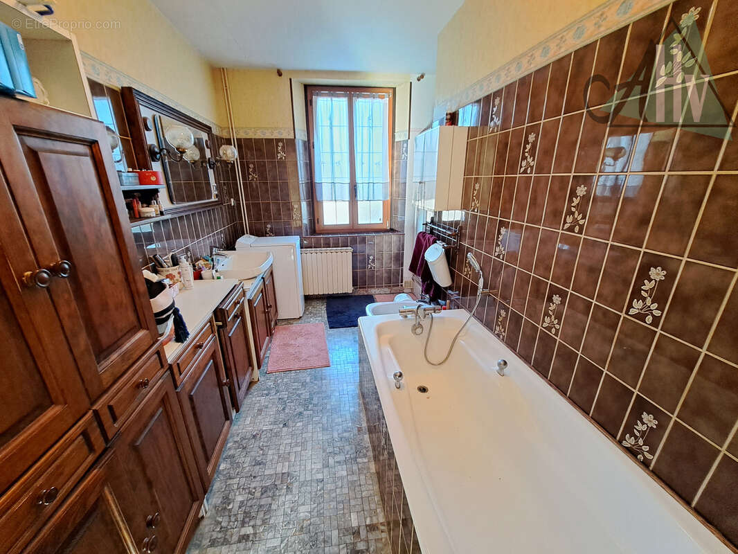 Maison à VILLEBOUGIS