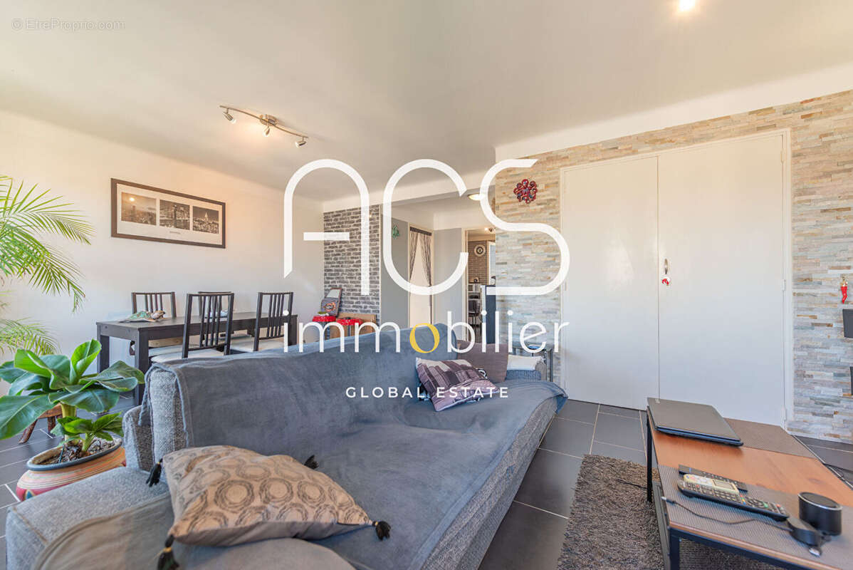 Appartement à MARIGNANE