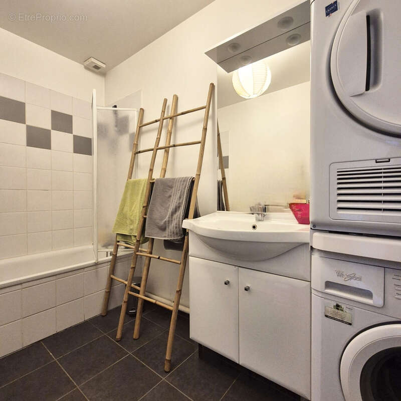 Maison à VILLENAVE-D&#039;ORNON