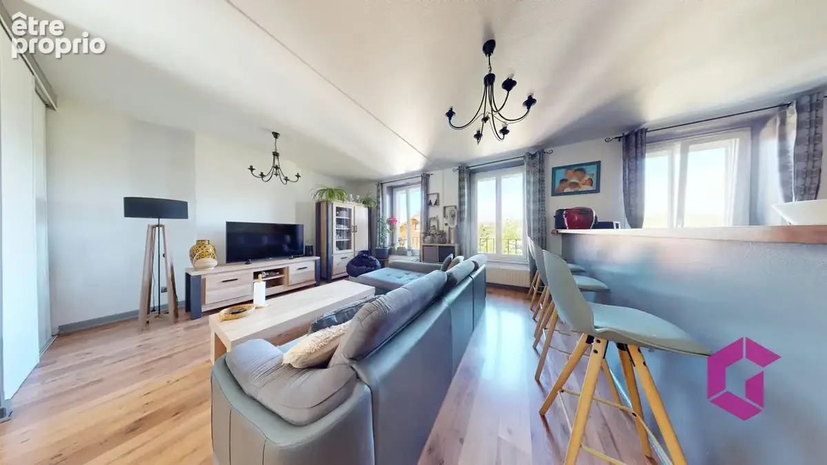 Appartement de 88 m2 loi Carrez   130 m2 au sol/ Secteur Jomayere - photo 4