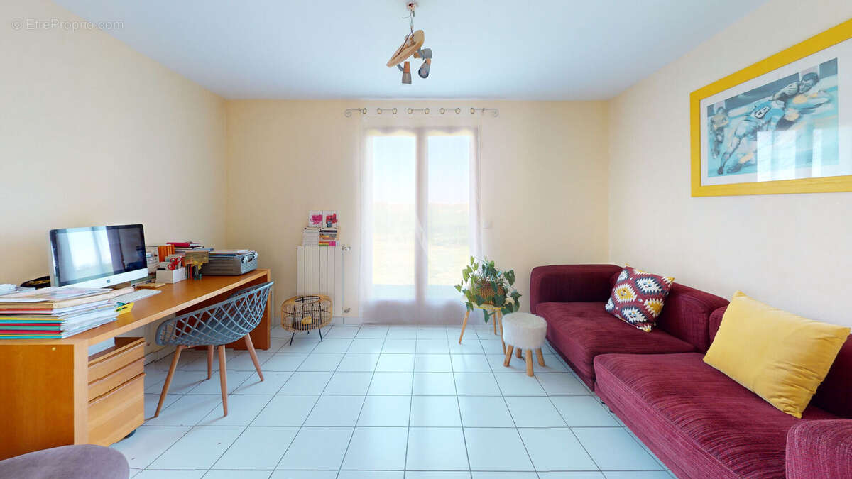 SAINT-LYS Maison T7 - 178m² parcelle de 1600m² - photo 14