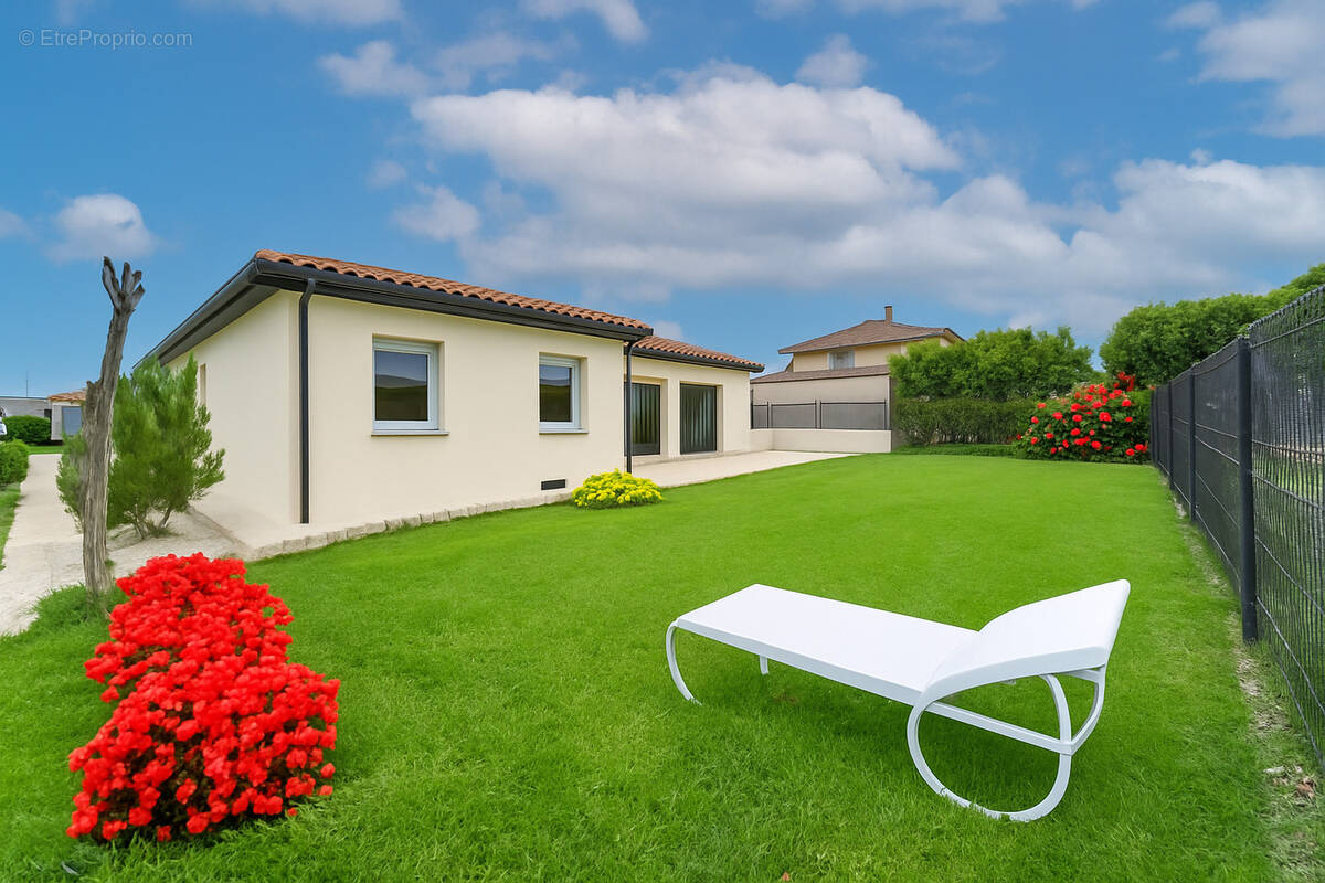 Maison à SAINT-SORLIN-EN-VALLOIRE