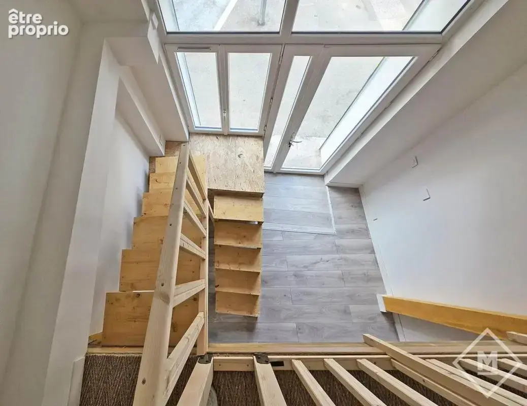 Vente type 2 double destination investissement locatif Baille/Castellane - photo 9