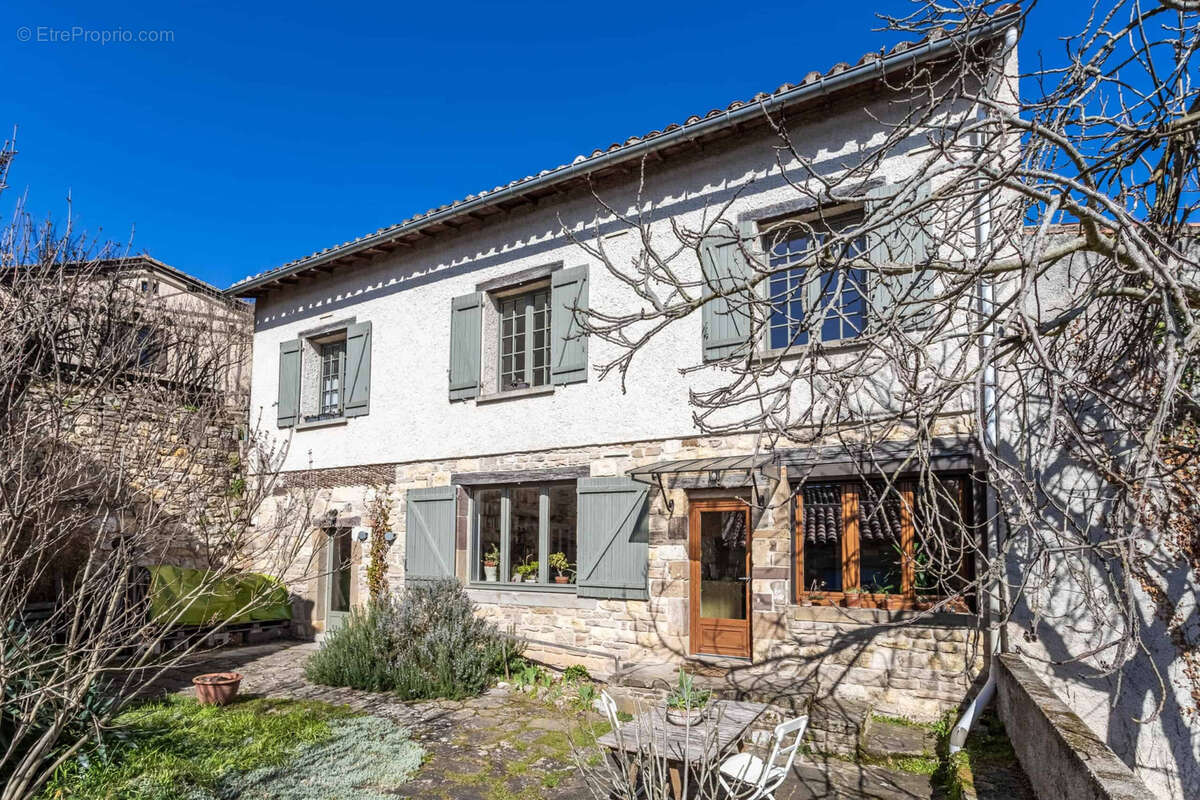 Maison de village avec atelier, annexe et jardin - photo 4