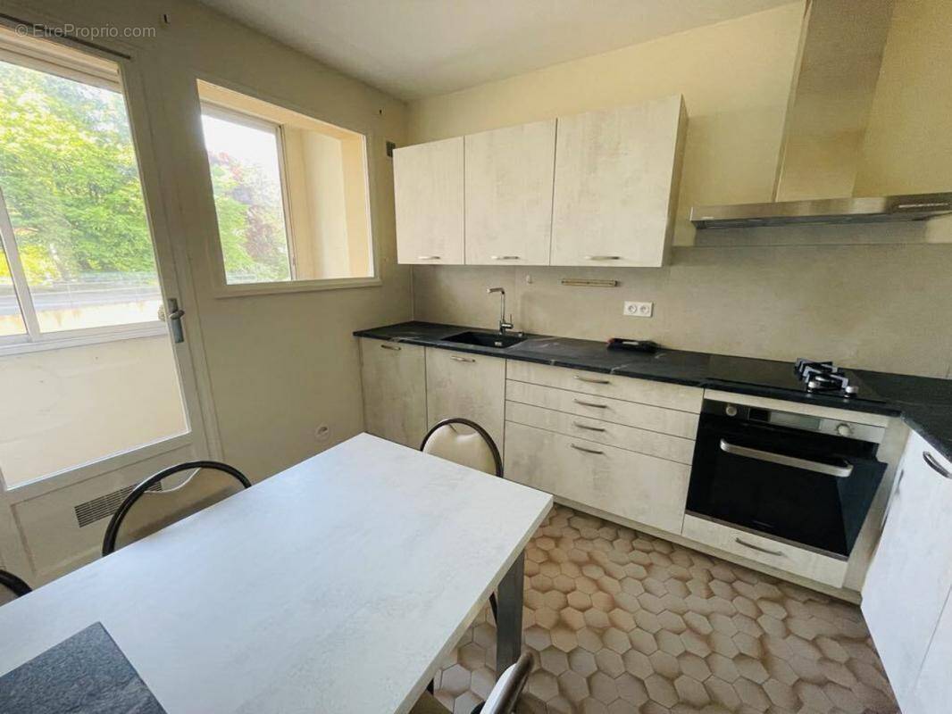 Appartement à TALANT