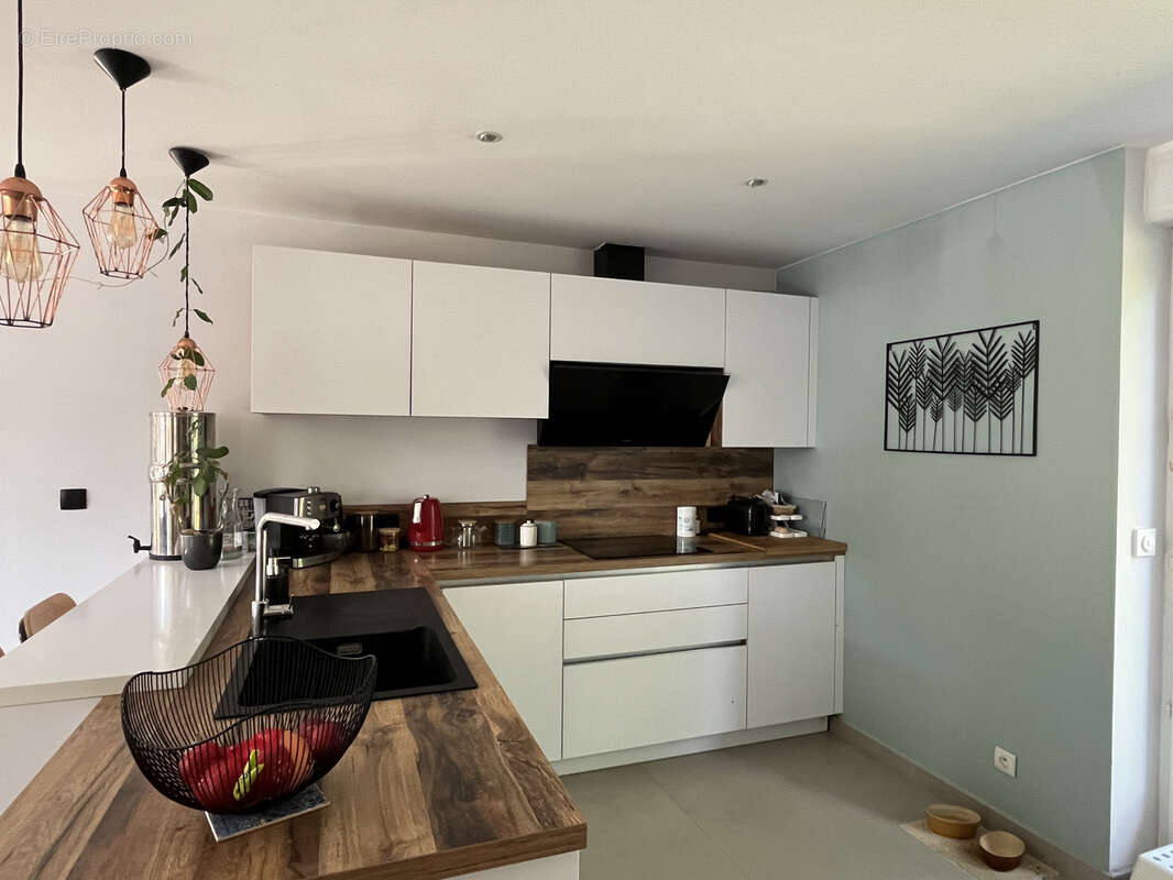 Maison à LA CHAPELLE-LA-REINE