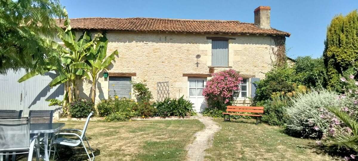 Maison à ANGLIERS