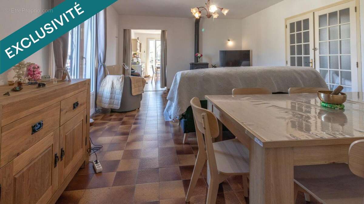 Photo 5 - Maison à COURS-DE-PILE