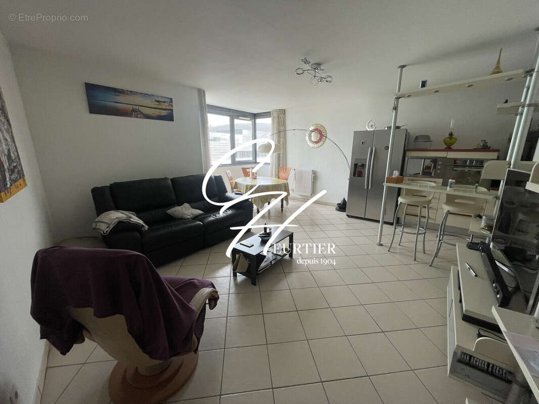 Appartement à ECHIROLLES