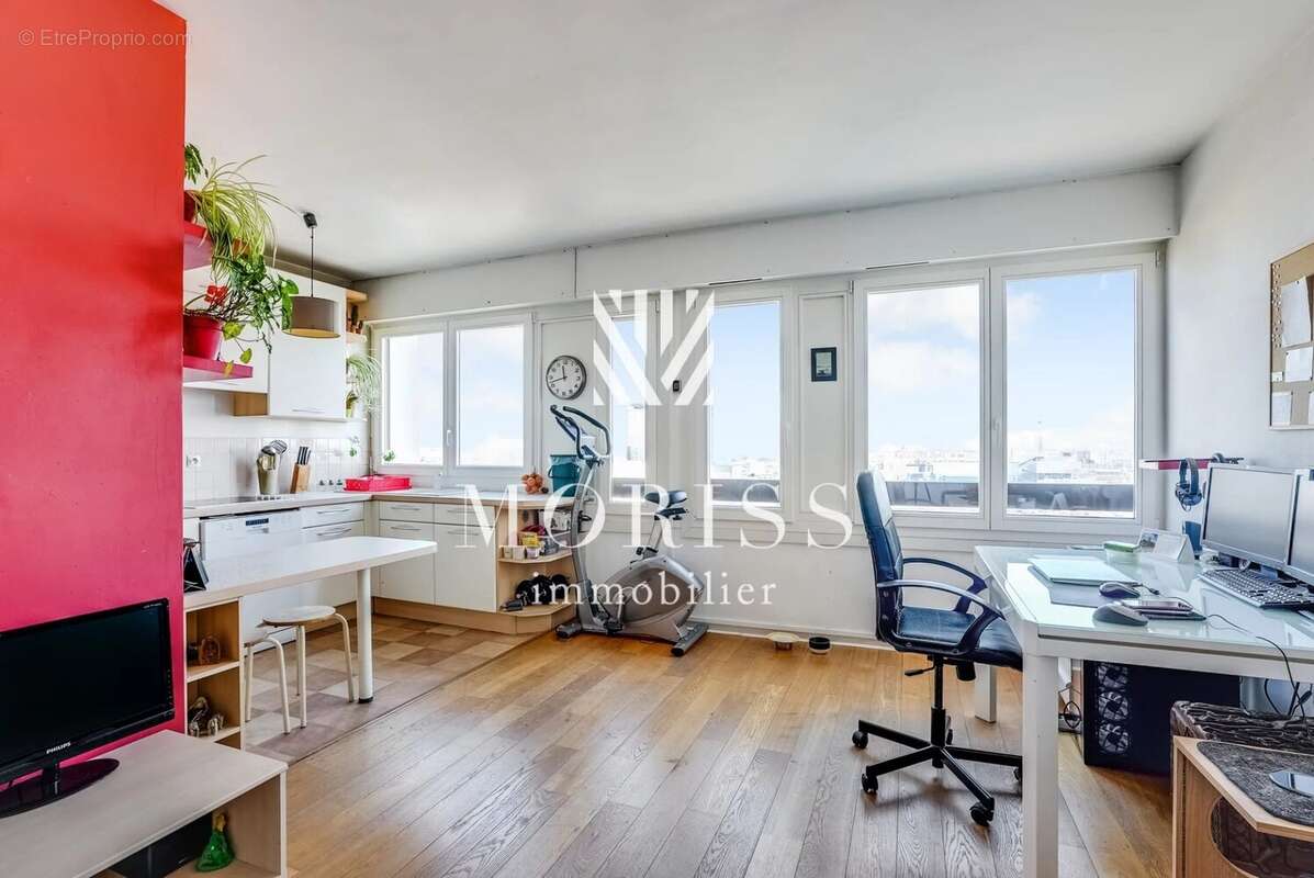 Appartement à IVRY-SUR-SEINE