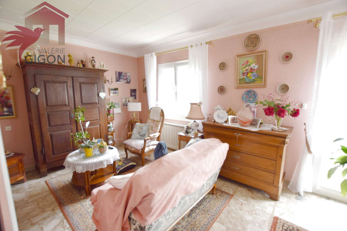 Maison à MEZIRE