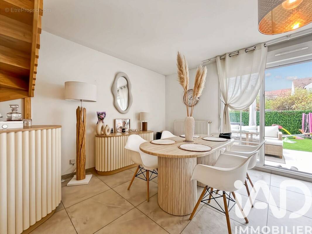 Photo 1 - Maison à EVRY-GREGY-SUR-YERRE