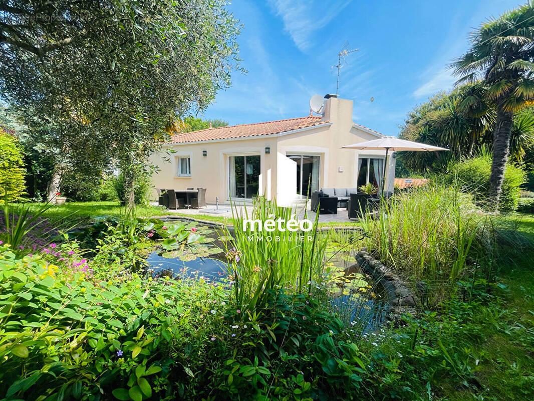 Maison à TALMONT-SAINT-HILAIRE