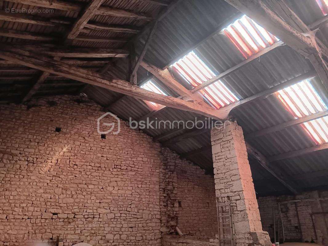 Maison avec gros potentiel - photo 16