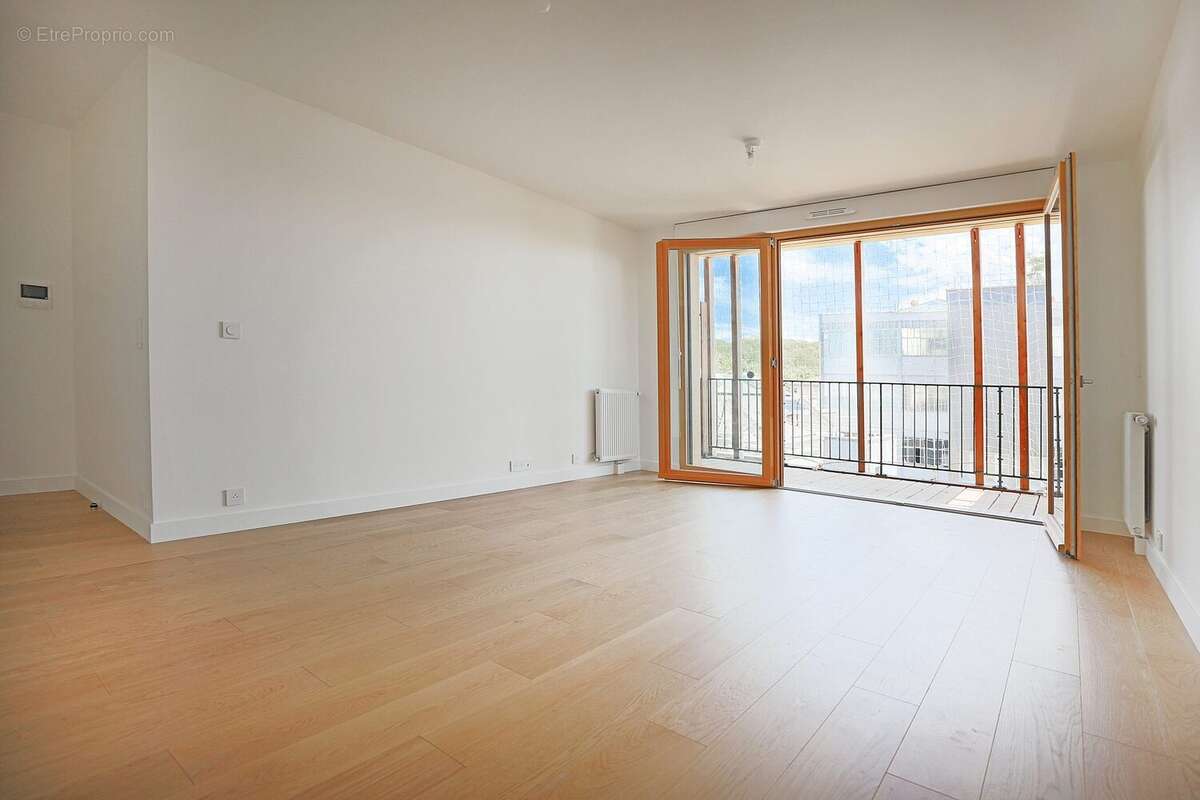 Appartement 81 m² à Montreuil  - photo 2