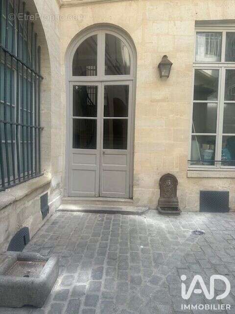 Photo 2 - Appartement à PARIS-4E