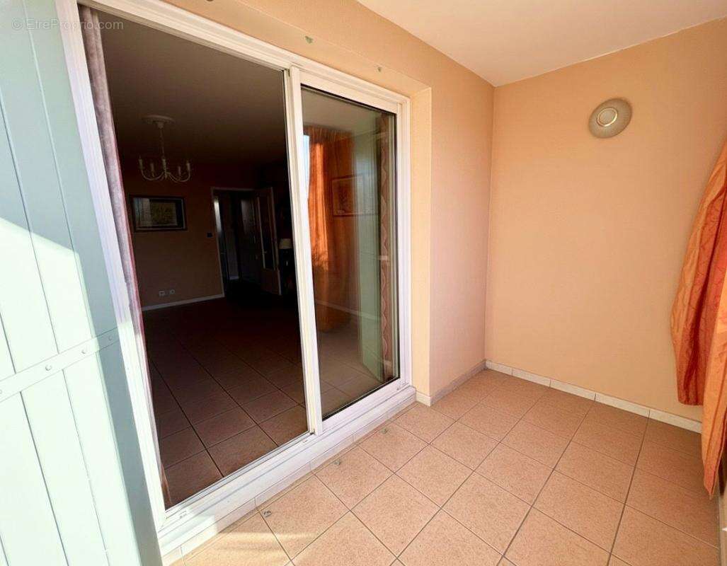 Appartement à SANARY-SUR-MER