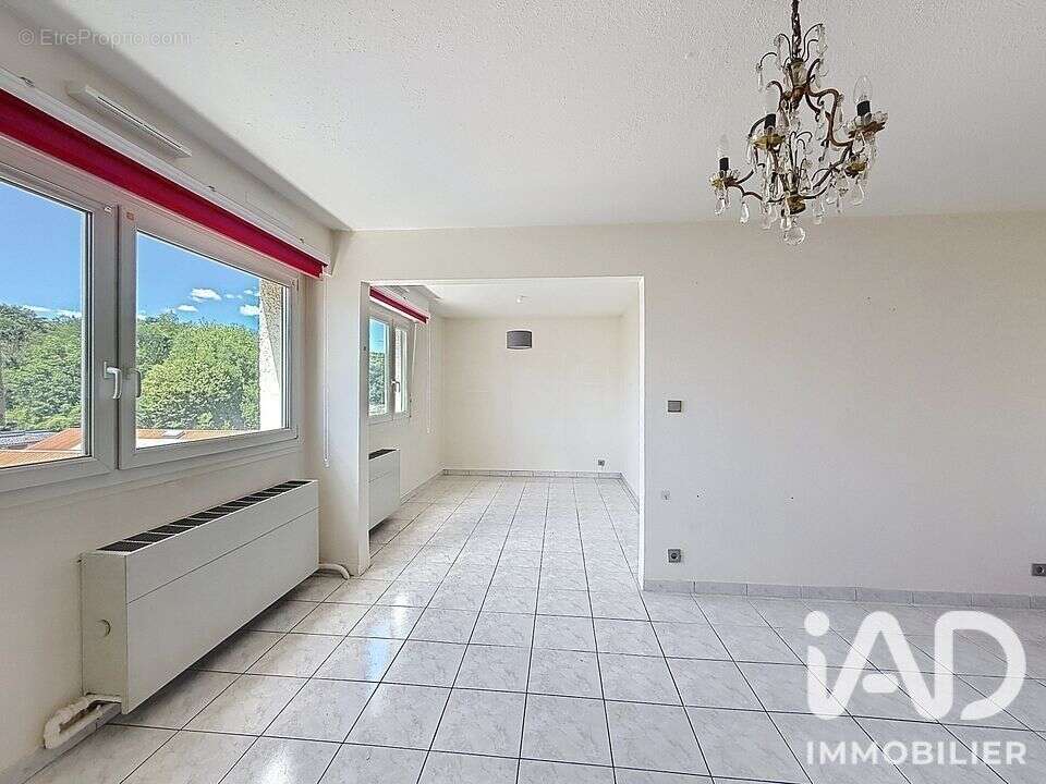 Photo 2 - Appartement à CHAMPIGNEULLES