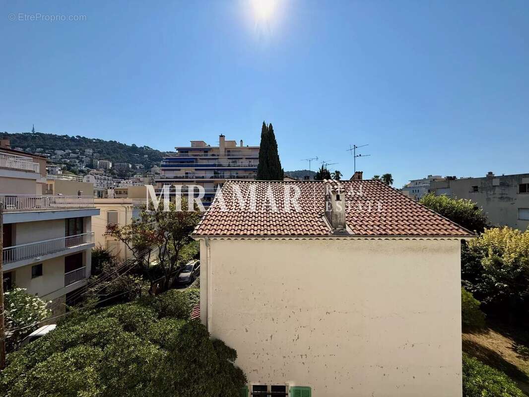Exclusivité : Appartement Lympia / Port de Nice - photo 10