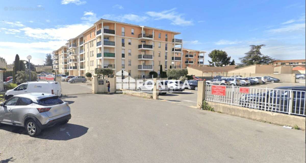 Exclusivité Carpentras – T3 de 61 m² avec balcon et piscine en résidence sécurisée récente - photo 5
