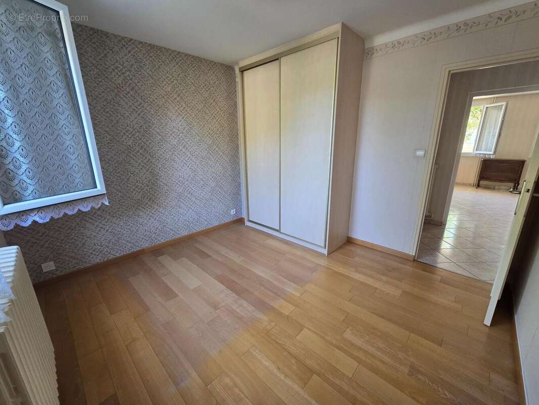 Appartement 63 m² à Saint-Cyr-Sur-Loire  - photo 4
