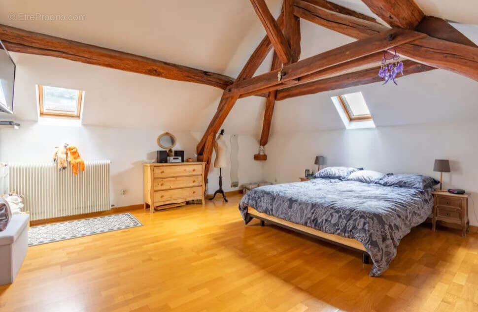 Maison à SAULX-LES-CHARTREUX