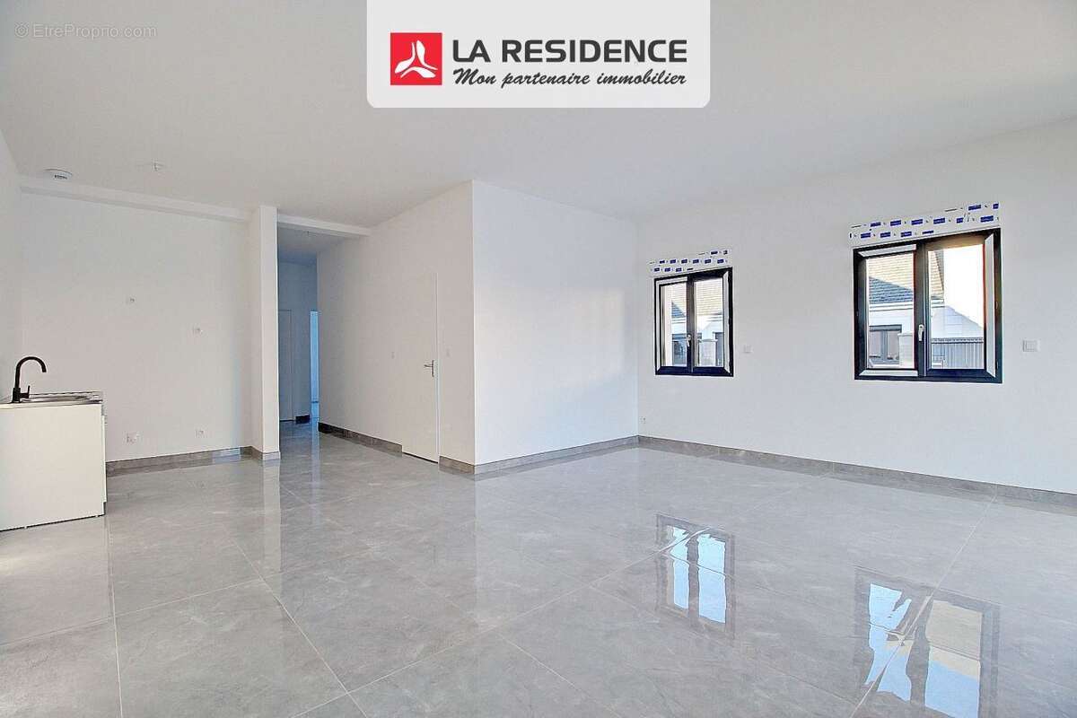 Maison 83 m² à Oissel  - photo 3