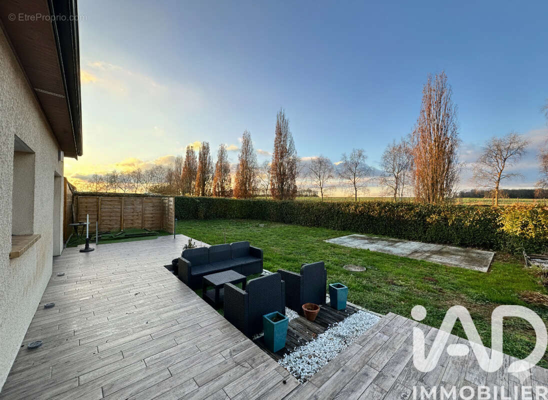 Photo 2 - Maison à SACQUENVILLE