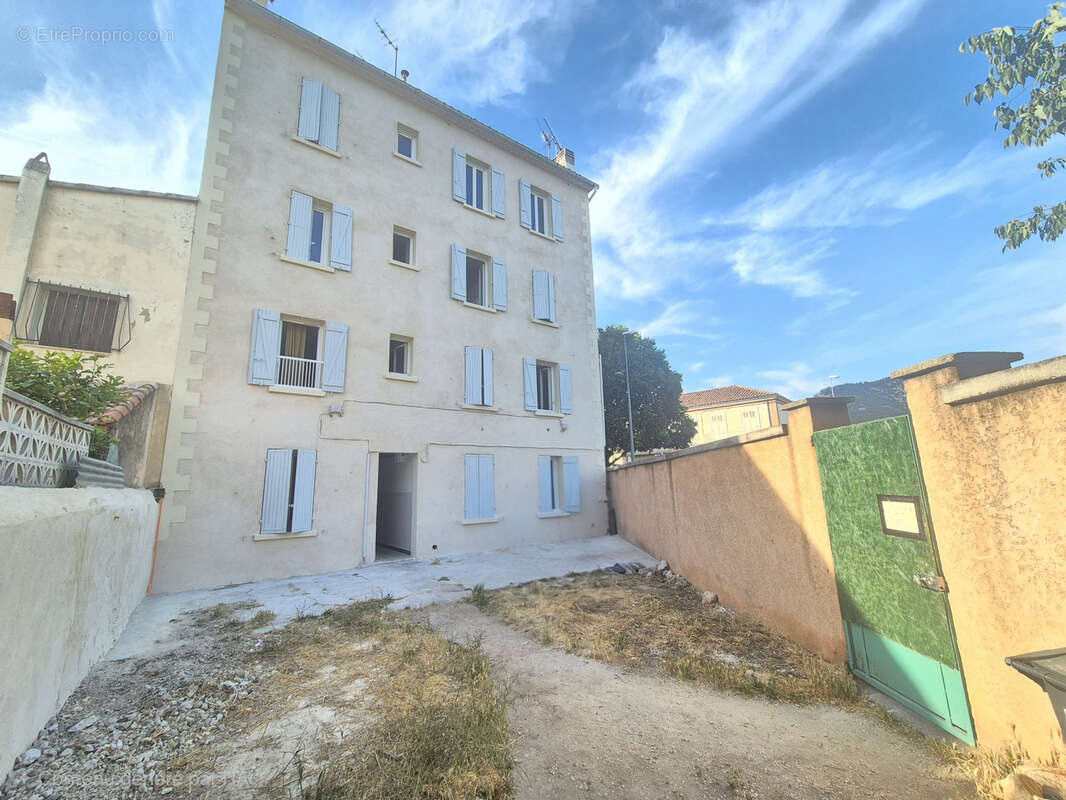 Toulon Ouest - Appartement Type 2 vendu loué - idéal investisseur - Petite copropriété sans charges - photo 7