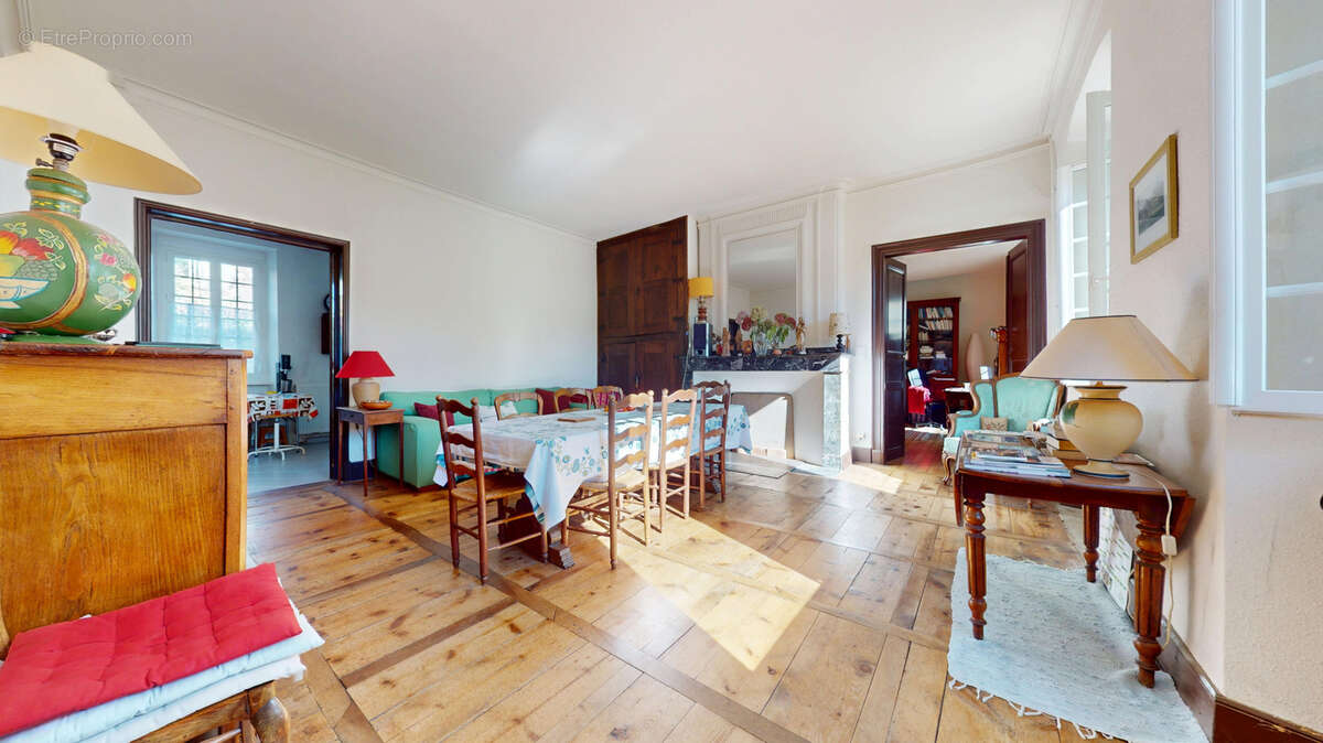 Maison à LOURES-BAROUSSE