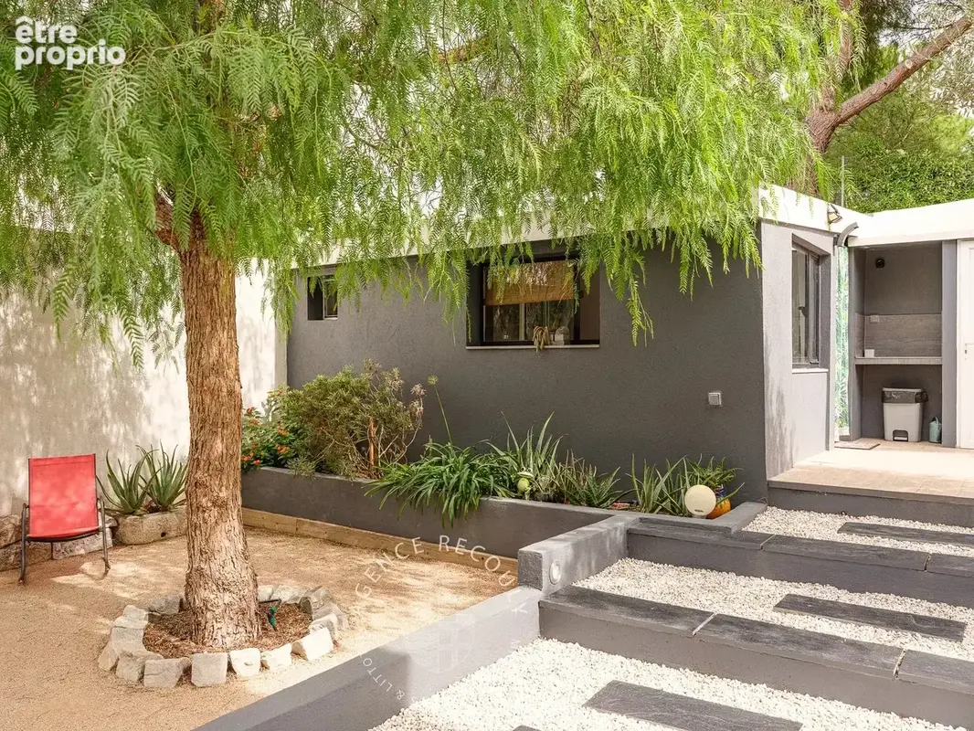 MAISON T5 avec jardin et garage - MONTREDON-13008 Marseille - photo 14