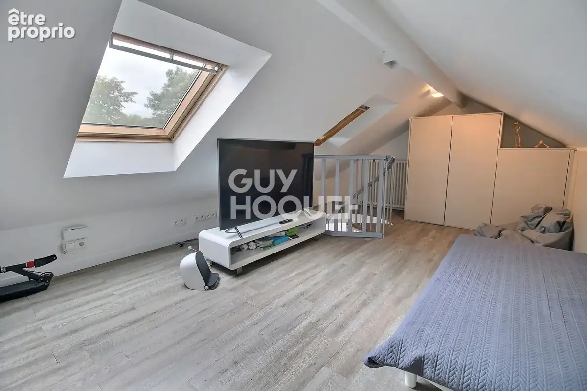 Chaville rive gauche - maison de ville de caractere entierement renovee et isolee - photo 13