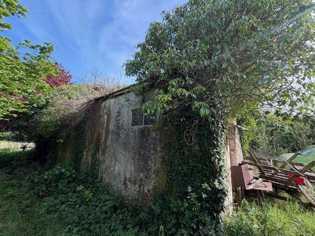 Maison à ANGLADE