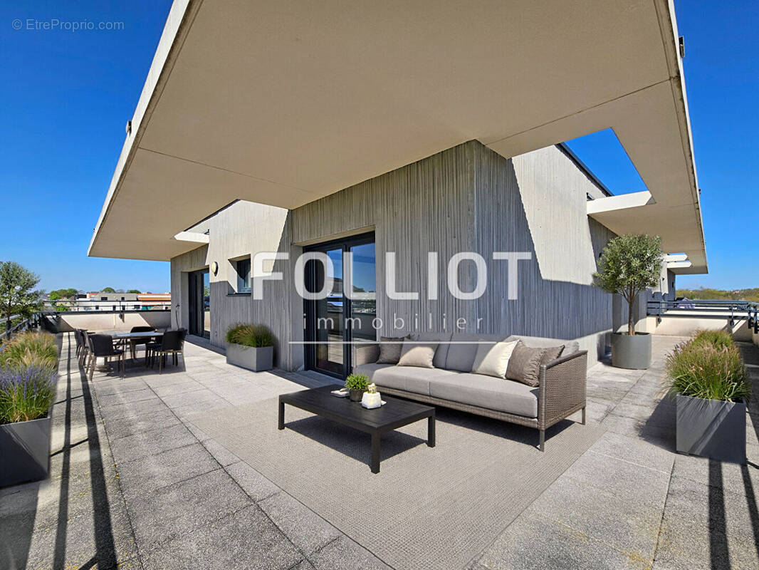 Appartement à MONDEVILLE