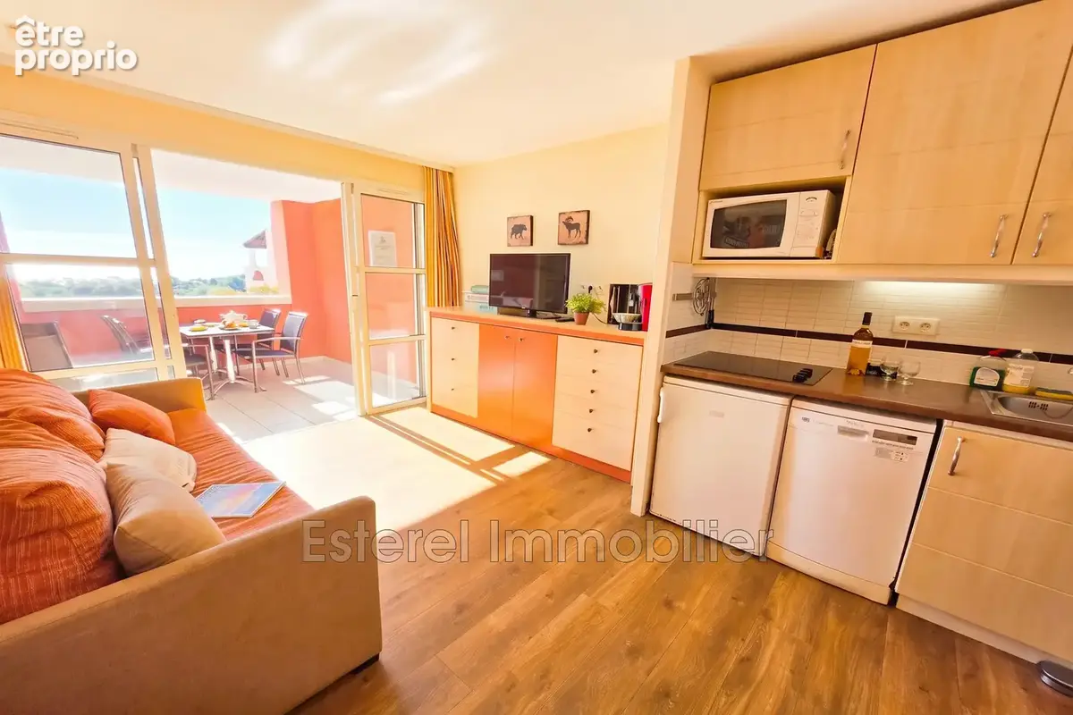 Appartement à SAINT-RAPHAEL