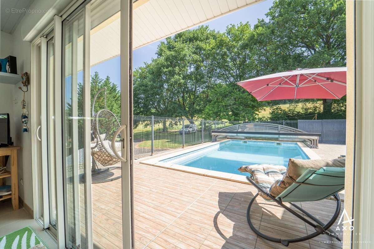 Domaine dans un cadre exceptionnelle avec piscine et terrain - photo 4