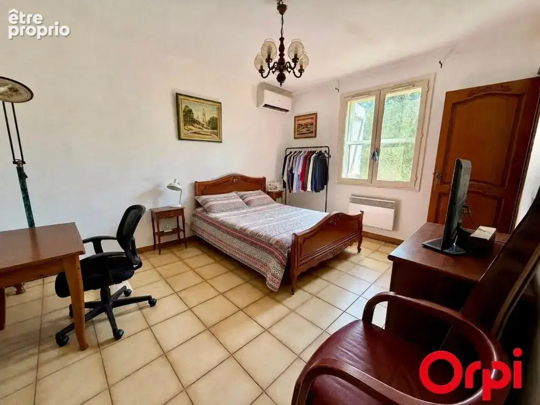 À vendre maison 107 m² + t2 indépendant – 1 230 m² de jardin – piscine - saint mitre 13013 - photo 11