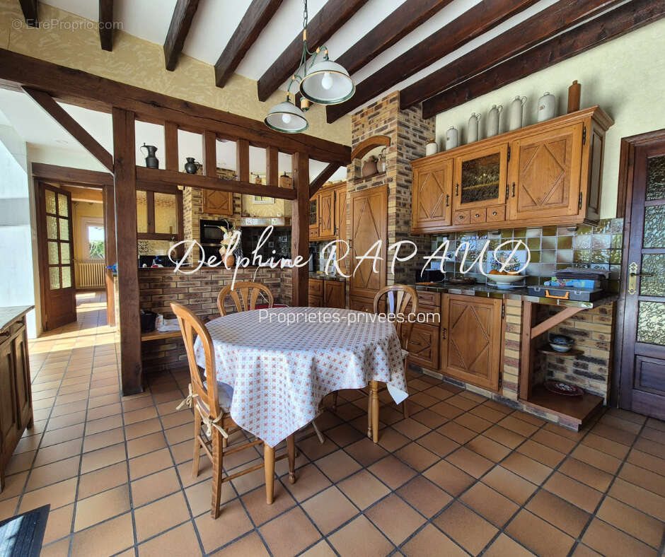 Maison à THIRON-GARDAIS