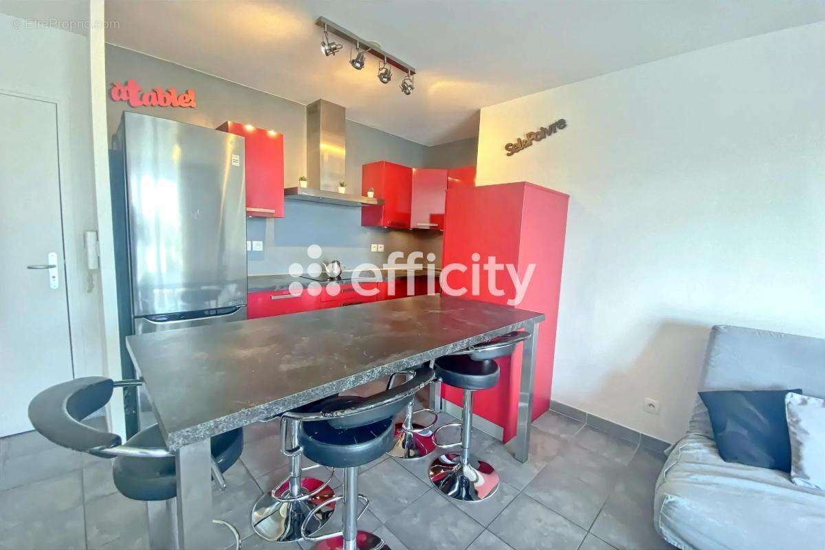 Appartement à SAINT-FONS