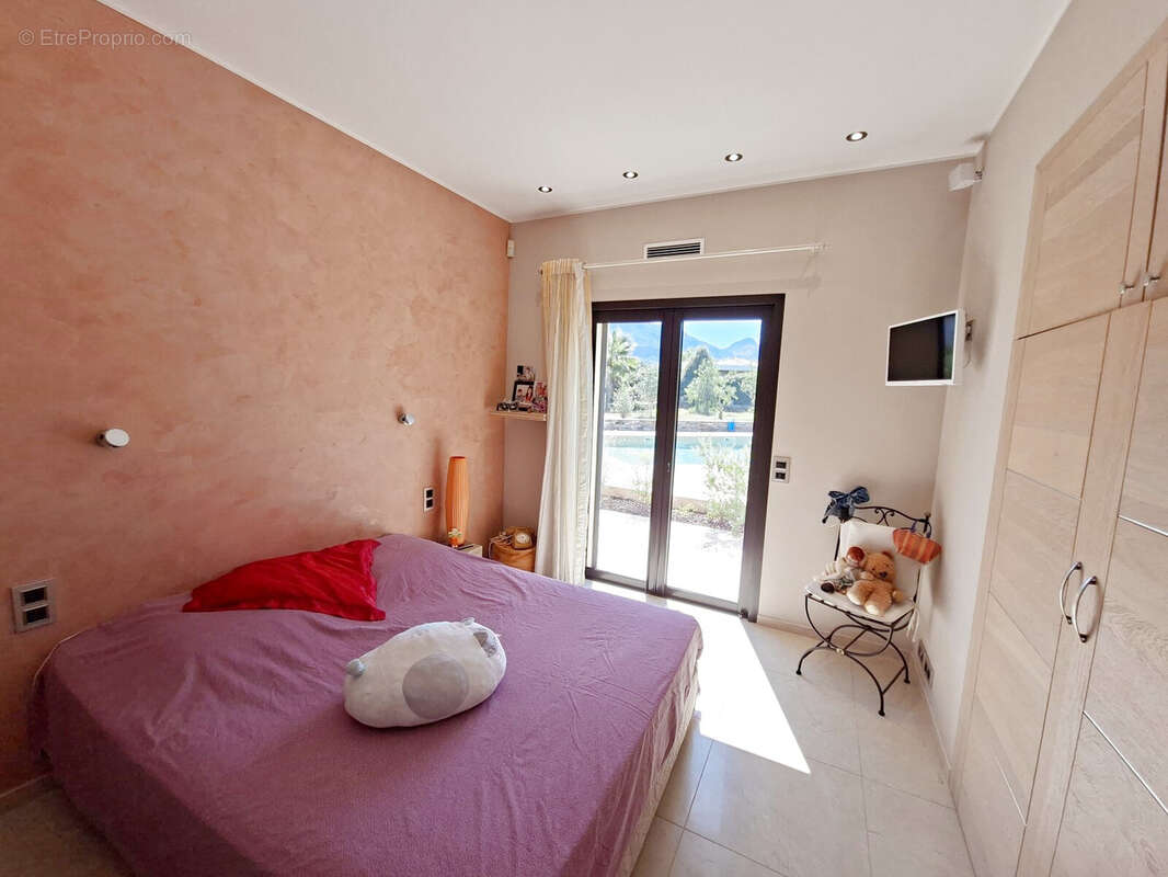 Villa haut de gamme de plain pied - photo 14