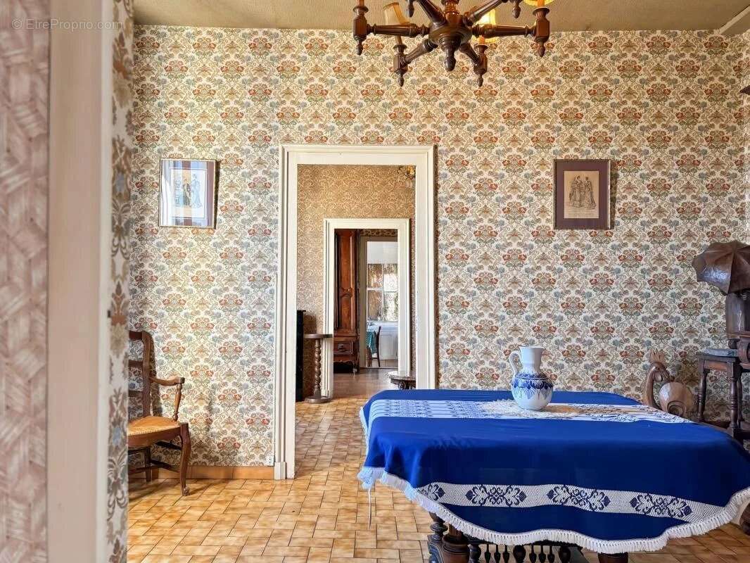 Maison à TRELISSAC