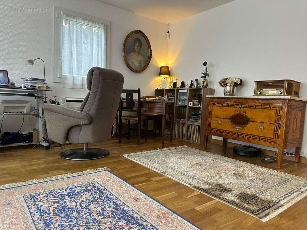 Appartement à MOUGINS