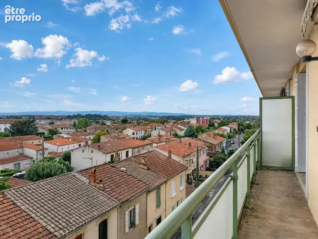 Carcassonne - appartement traversant 76 m² - dernier étage - balcons - parking privatif - photo 8