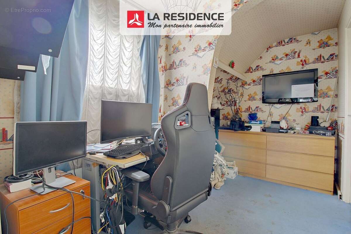 Maison 104 m² à Sartrouville  - photo 8
